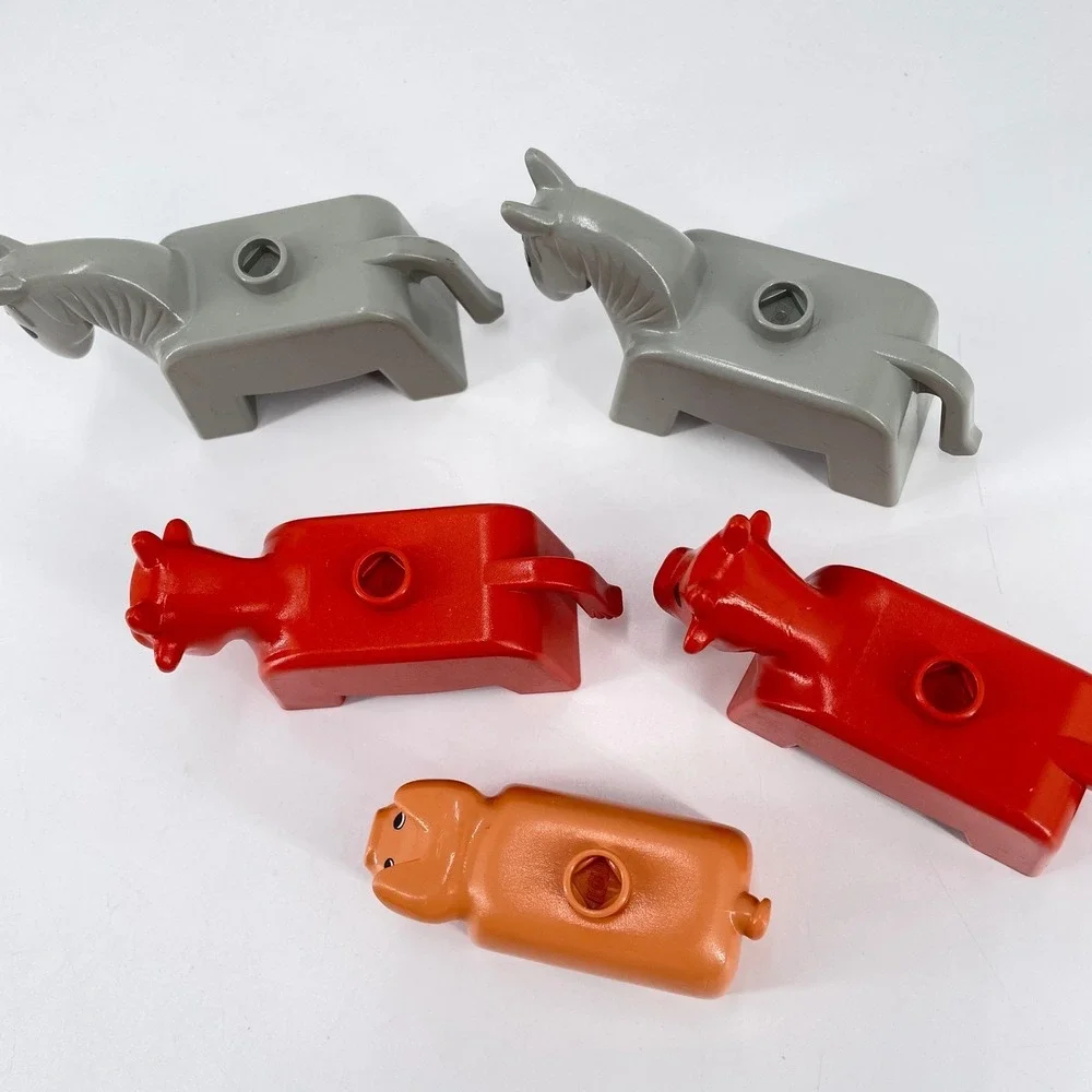 LEGO‎ Duplo Farm Animals Chunky Boxy 5pc Horses Cows Pig Red Grey Orange 1990s